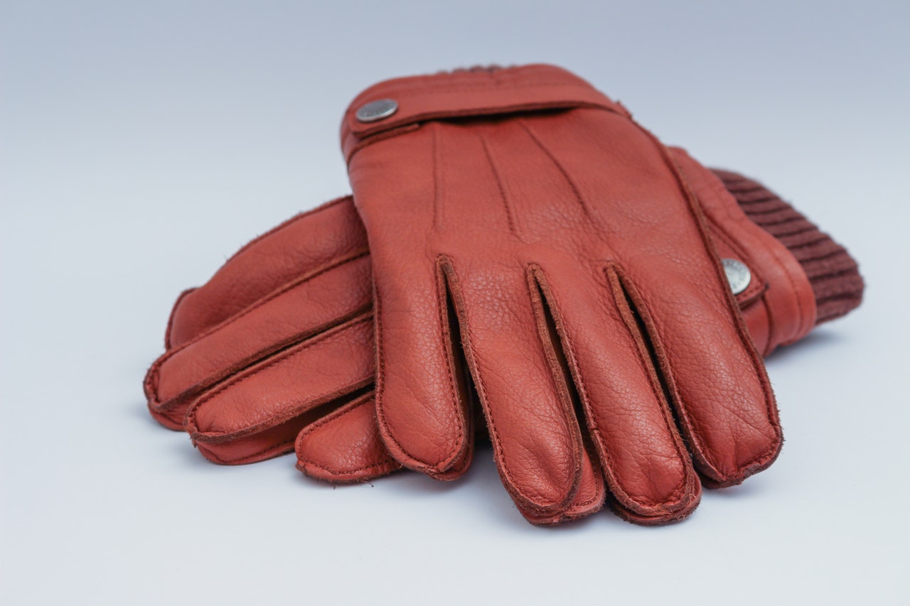 Are leather gloves warm enough? Here's the truth